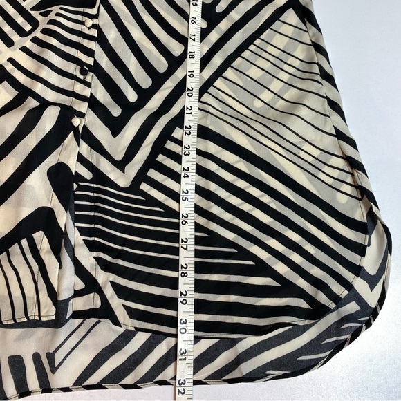 Dennis Basso Womens Top Tunic Black Cream Abstract Print Button Down Sz S - Picture 8 of 9